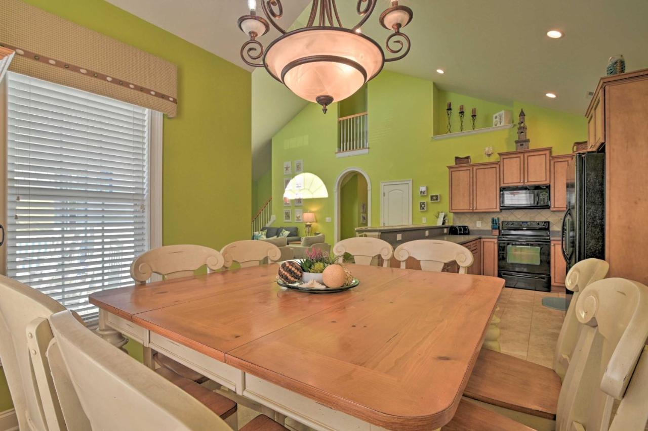 Charming Bermuda Bay Hideaway With Game Room! Миртл-Бич Экстерьер фото